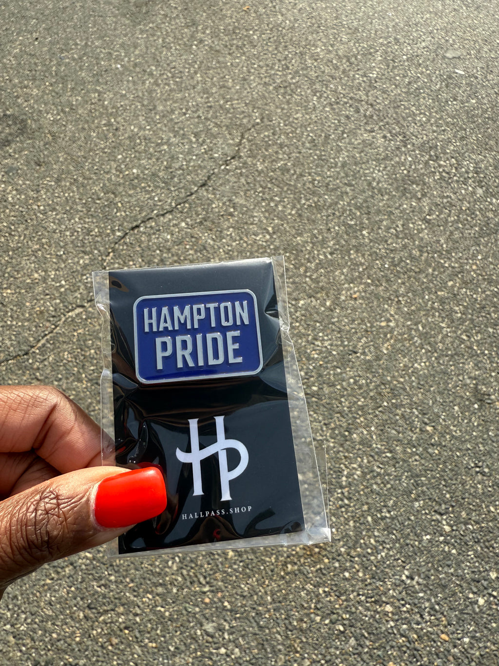 Hampton Alumni Class Lapel Pins (Traditional Size)